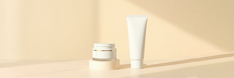 Frøya Organics Review: Can Arctic Herbs Improve Skin?